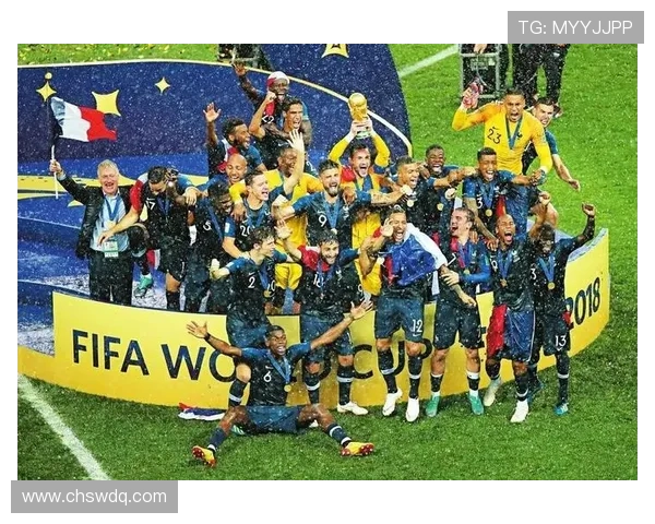 全球足球明星风采展示与成就解析PPT演示文稿 全球足球明星风采展示与成就解析PPT演示文稿