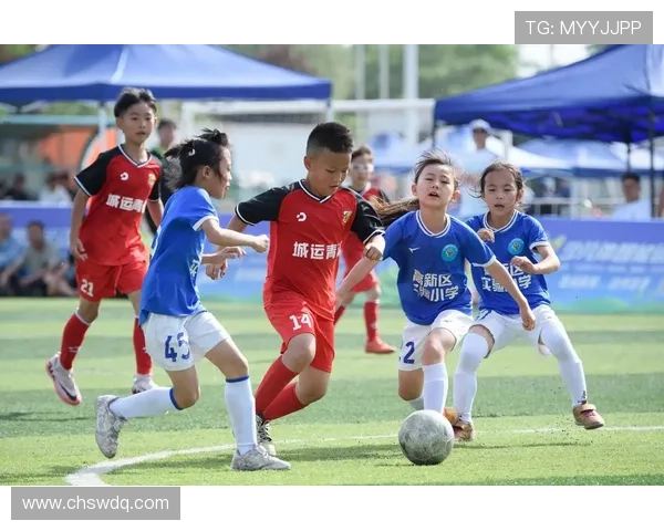 比心足球明星的荣耀之路与背后故事揭秘